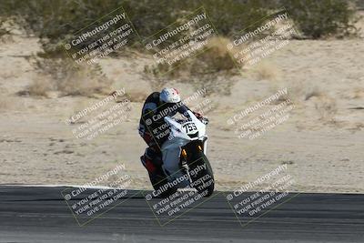 media/Dec-07-2025-CVMA (Sun) [[3e7d2de5dc]]/Race 8-Middleweight Shootout/